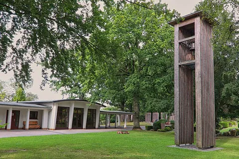 AM Hanenbusch